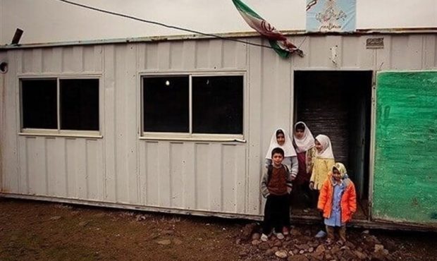 حذف مدارس کانکسی بالای ۱۰ دانشآموز در مهرماه حذف مدارس کانکسی بالای ۱۰ دانشآموز در مهرماه